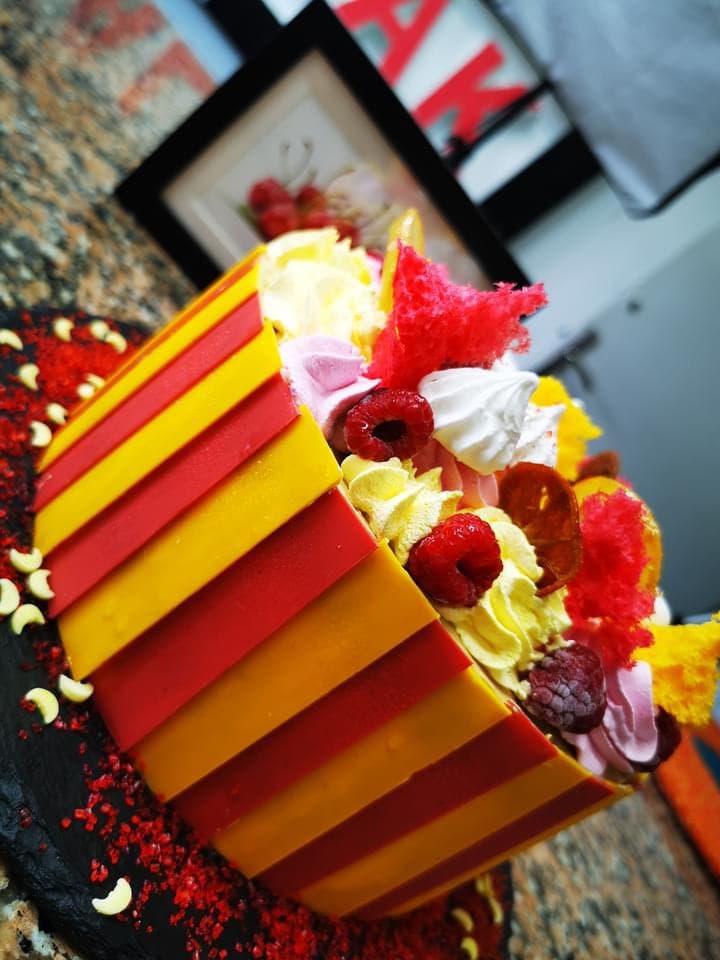Meisterkurs: Kuchendesign und Hochzeitstorte